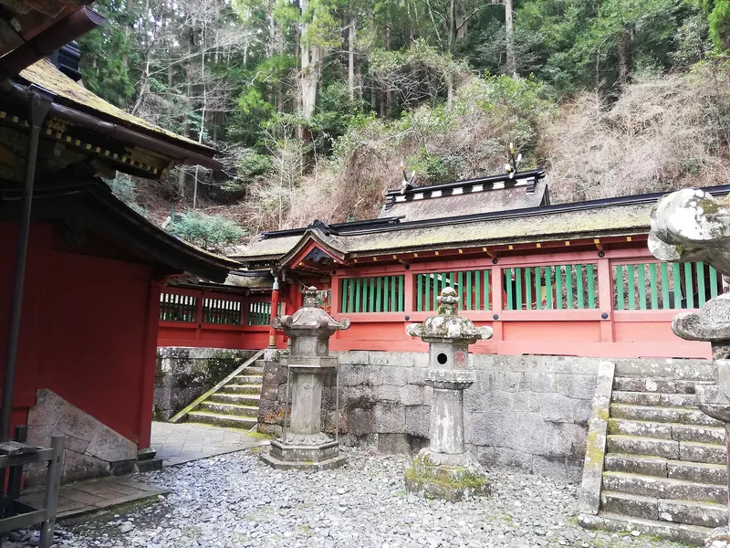 鳳来山東照宮の社殿